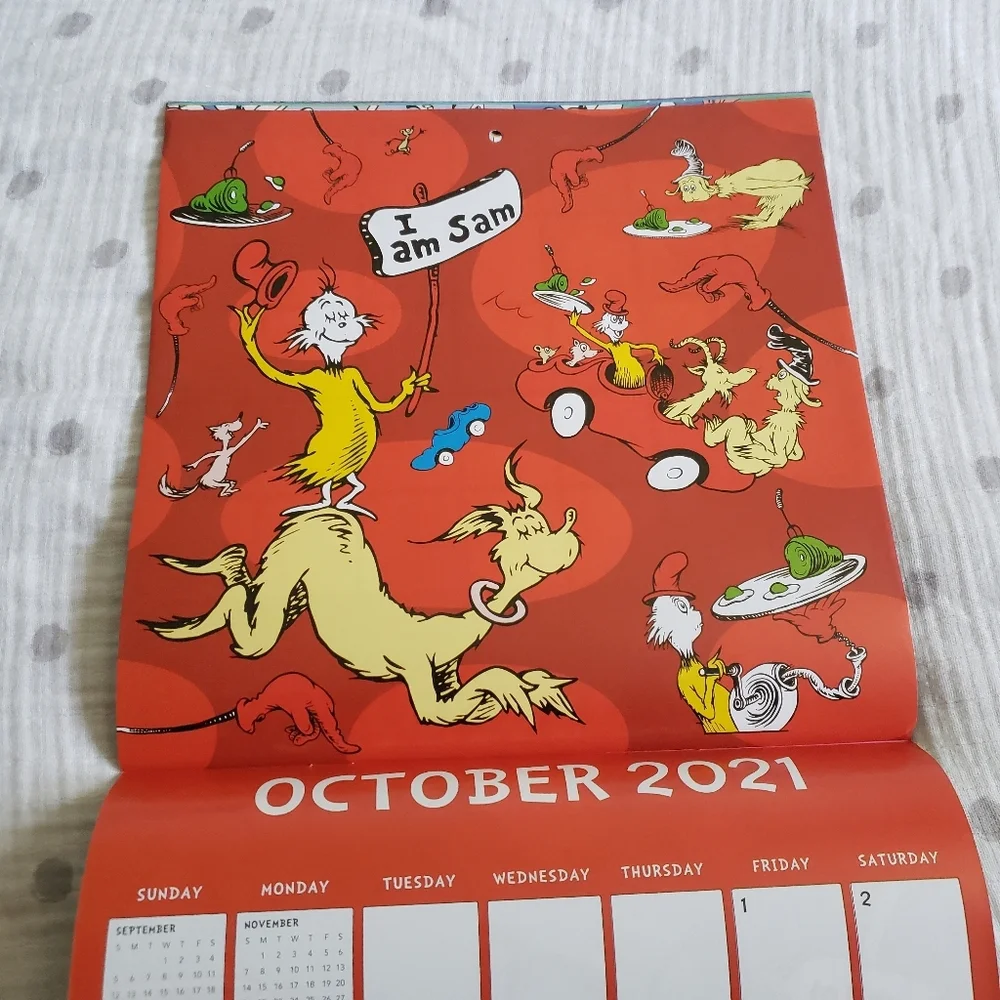 2021 Dr Seuss Calendar. NWOT.